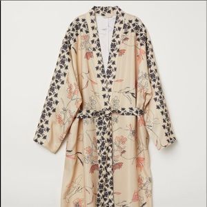 H&M Long Printed Kimono